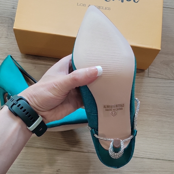 Chase + Chloe Turquoise Heels with Silver Accents - Picture 4 of 13
